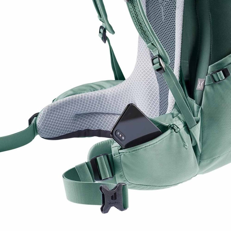 Dusk-Slateblue/Forest-Jade Futura 24 SL Deuter